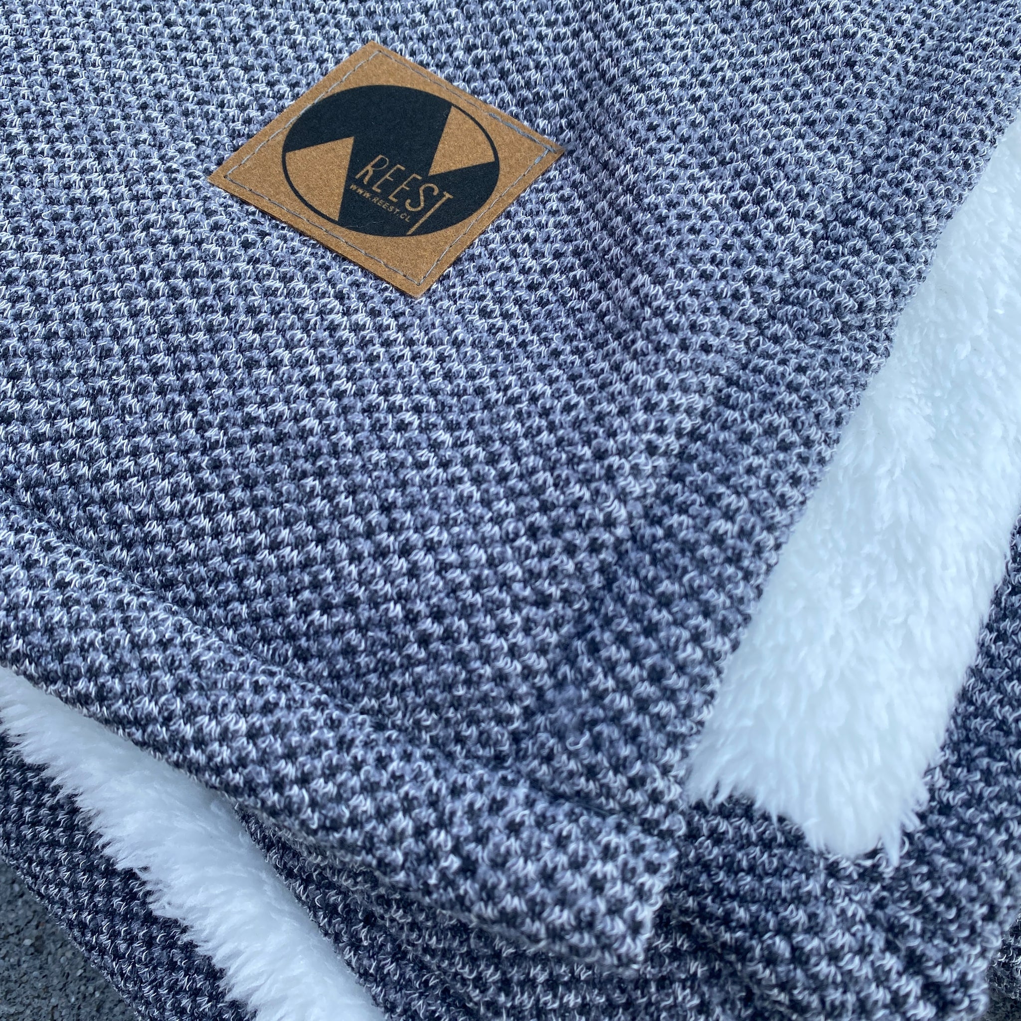 Manta Corderito Baby Gris Lanilla